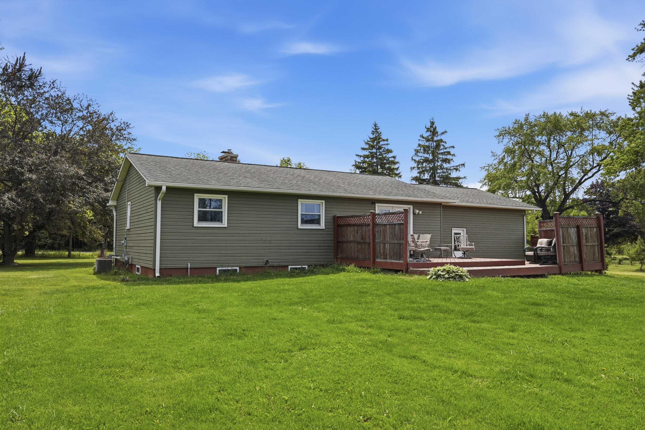5430 Cook Road Swartz Creek, MI 48473 - Photo 36 of 39 Cook Rd Rear View 2