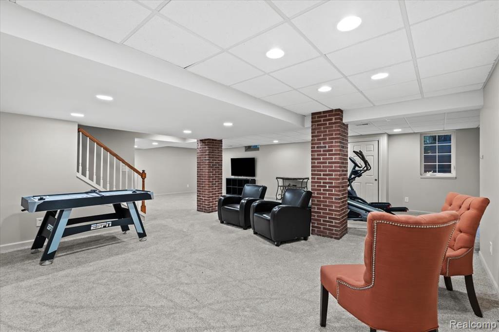 49499 Great Falls Road Canton, MI 48188 - Photo 31 of 47 Gallery Image 31