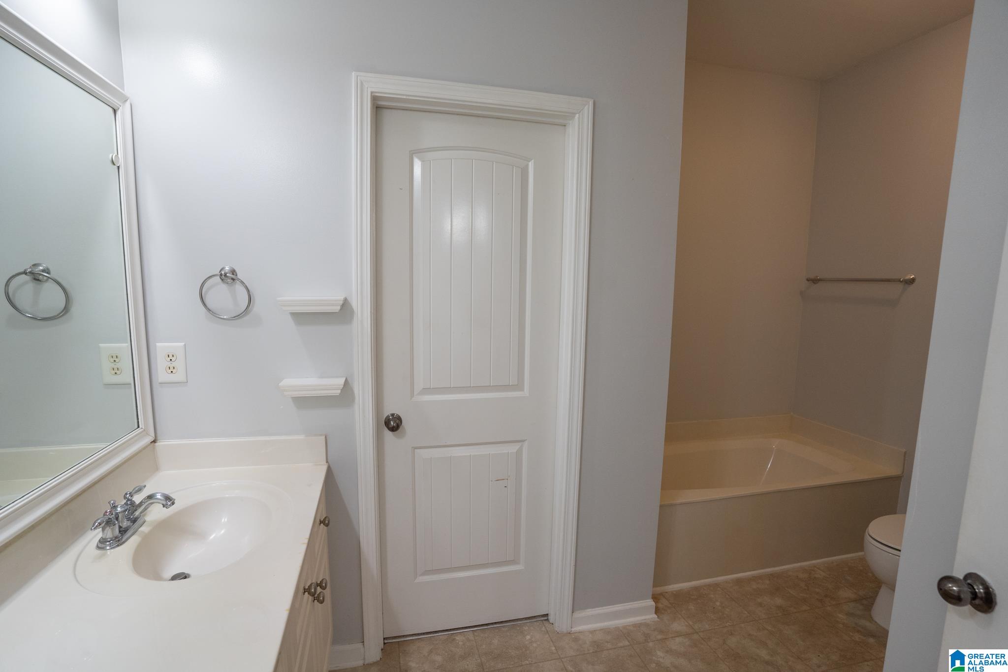 2375 Ridgemont Drive Birmingham, AL 35244 - Photo 19 of 64