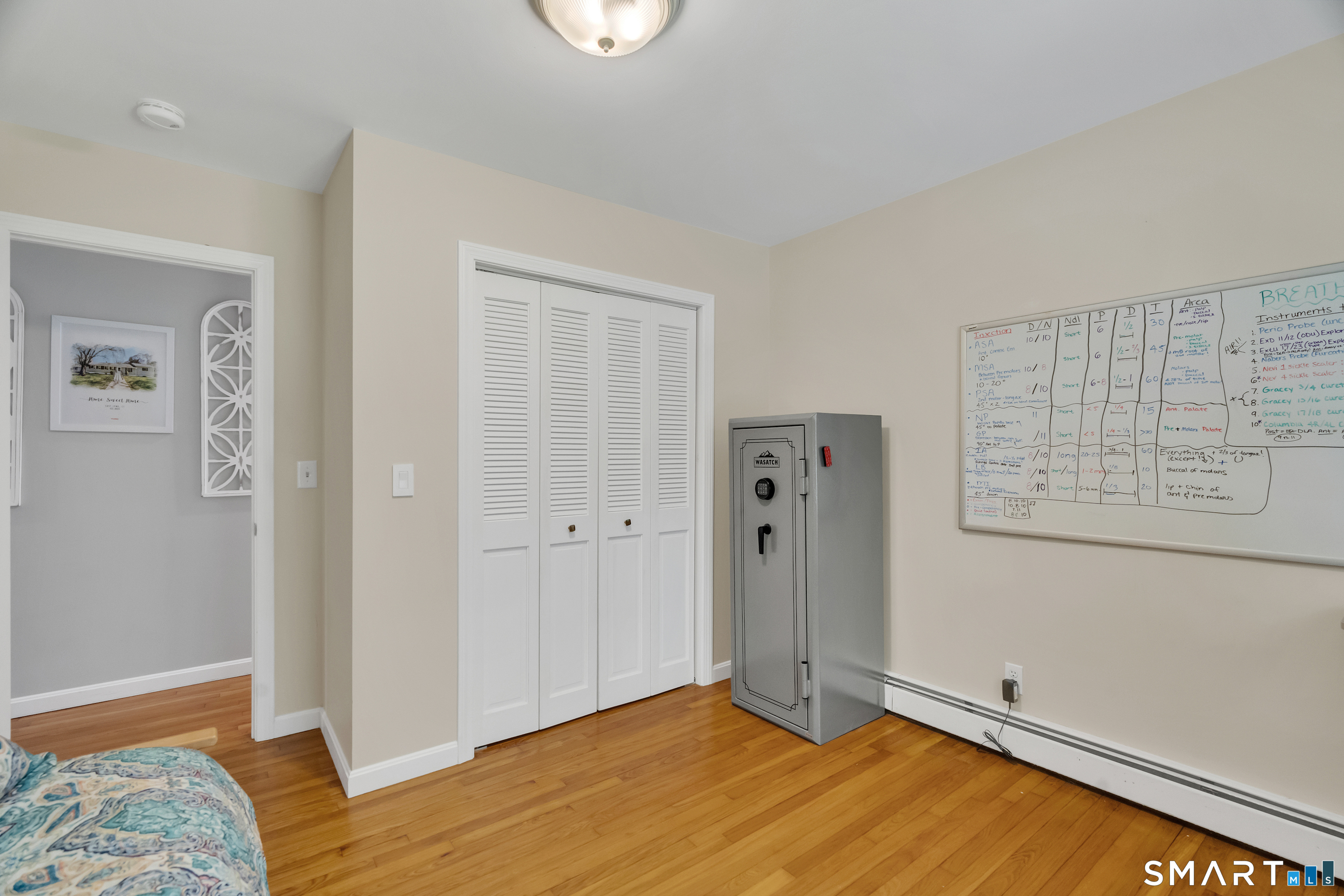 13 Foxcroft Road East Lyme, CT 06357 - Photo 15 of 36