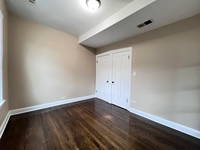 $1,800 | 821 North Waller Avenue, Unit 2, Chicago, IL 60651