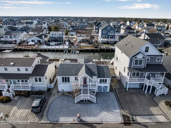 $749,900 | 40 Anchorage Drive, Toms River, NJ 08753