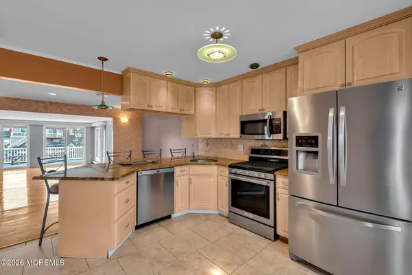 $749,900 | 40 Anchorage Drive, Toms River, NJ 08753