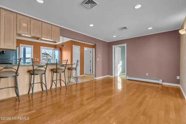 $749,900 | 40 Anchorage Drive, Toms River, NJ 08753