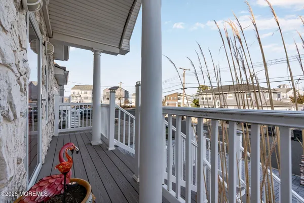 $749,900 | 40 Anchorage Drive, Toms River, NJ 08753