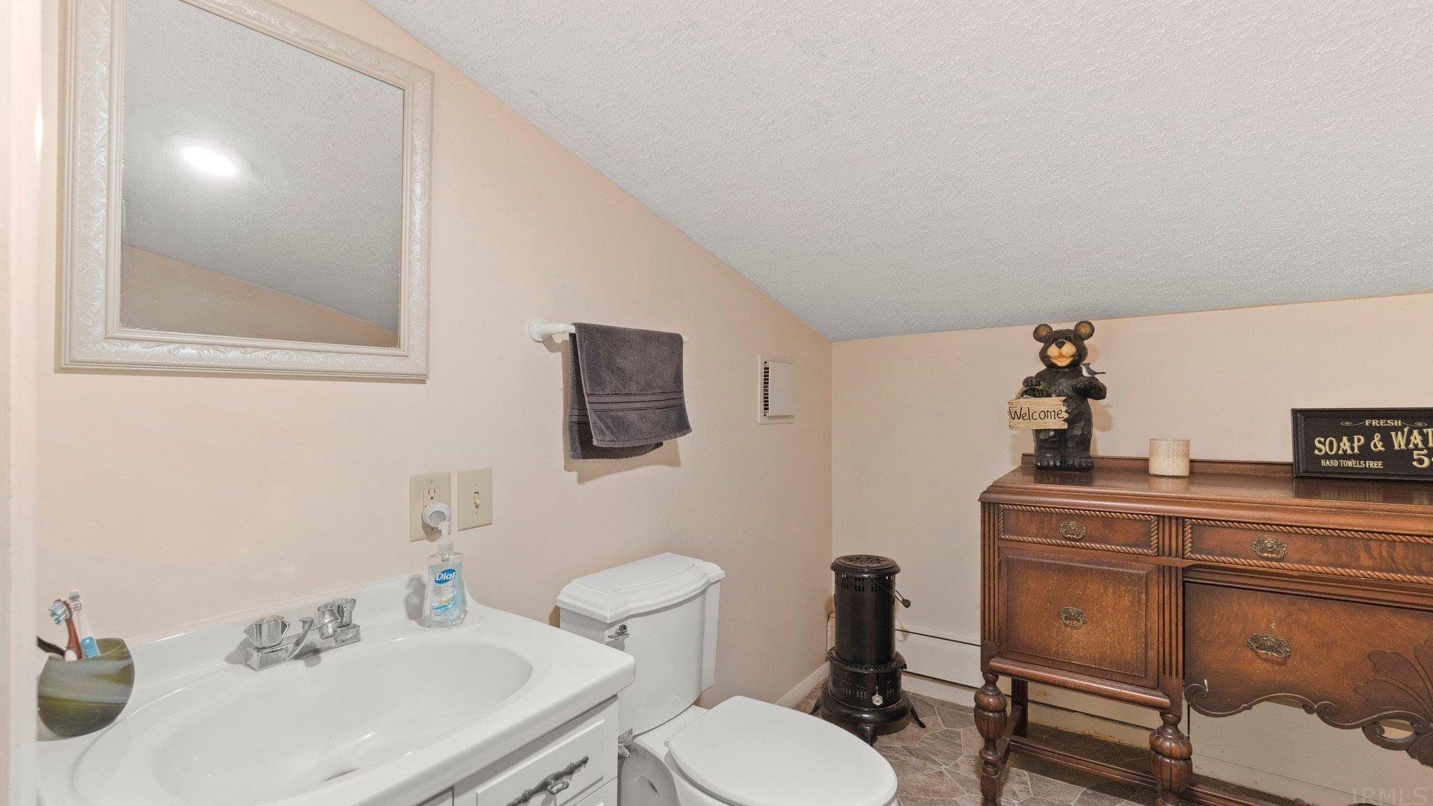 11687 North Marzane Road Zanesville, IN 46799 - Photo 27 of 30