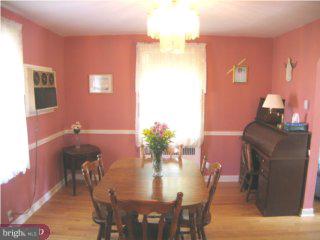 42 Media Line Road Newtown Square, PA 19073 - Photo 4 of 6