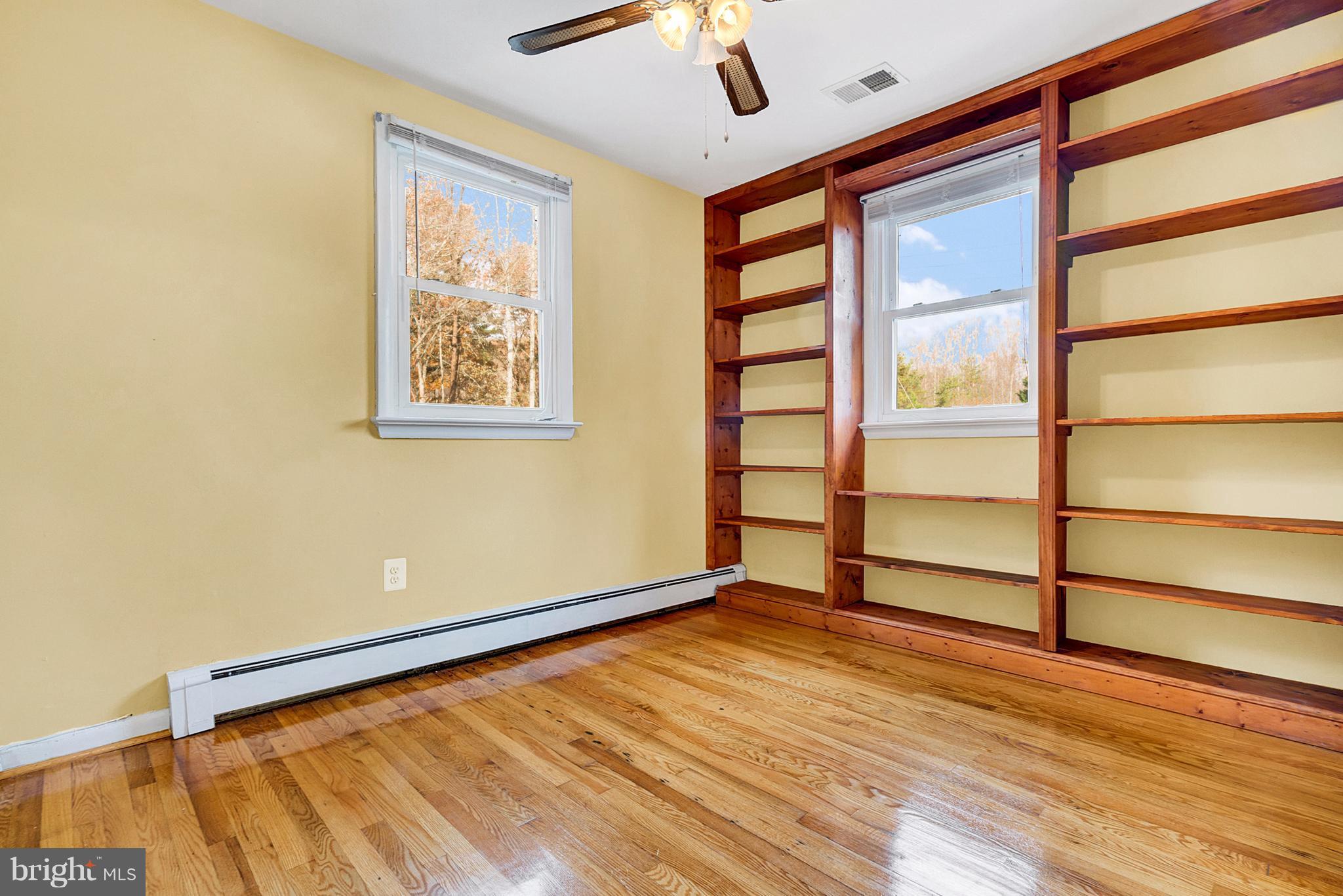 5 Bear Oak Road Castleton, VA 22716 - Photo 11 of 28 Bedroom 3