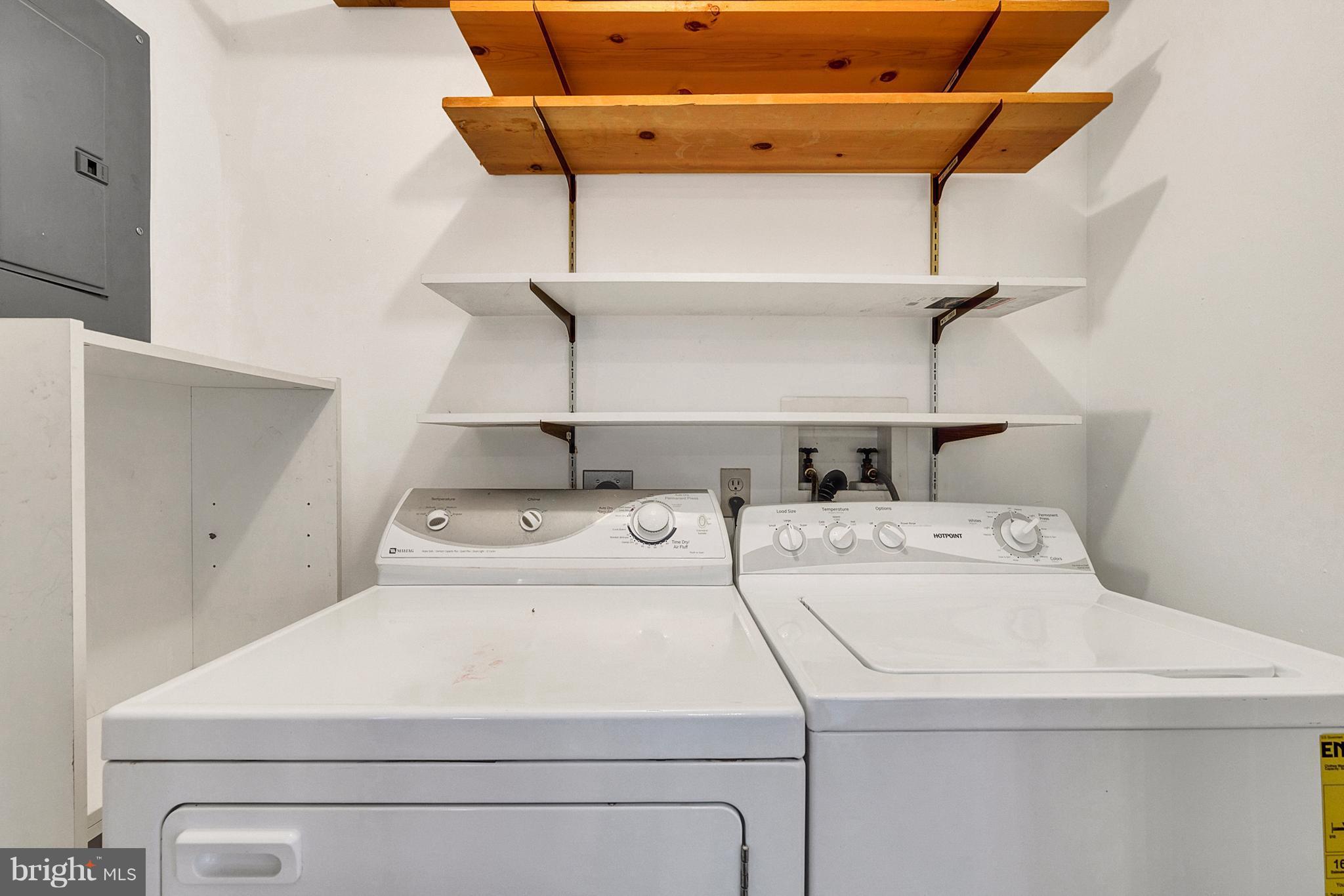 5 Bear Oak Road Castleton, VA 22716 - Photo 25 of 28 Washer/Dryer Convey