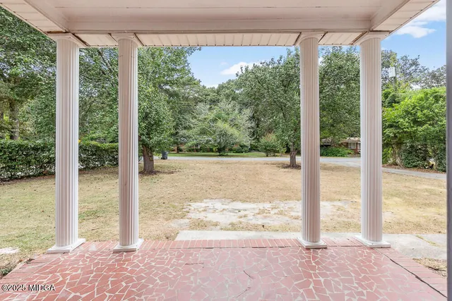 $214,000 | 127 Edna Place, Warner Robins, GA 31093