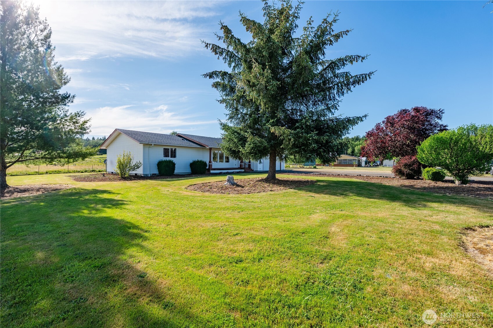 133 Faun Rae Lane Chehalis, WA 98532 - Photo 3 of 40