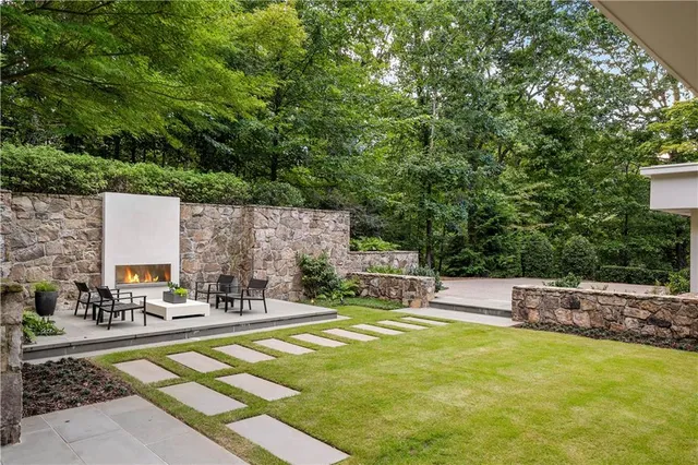 $30,000 | 1640 Winterthur Close Northwest, Atlanta, GA 30328