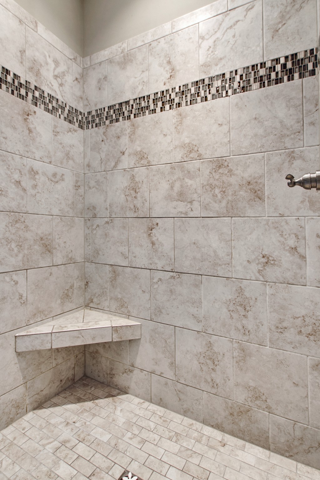 1091 Caballo Trail Gallatin, TN 37066 - Photo 16 of 30 a bathroom with a shower