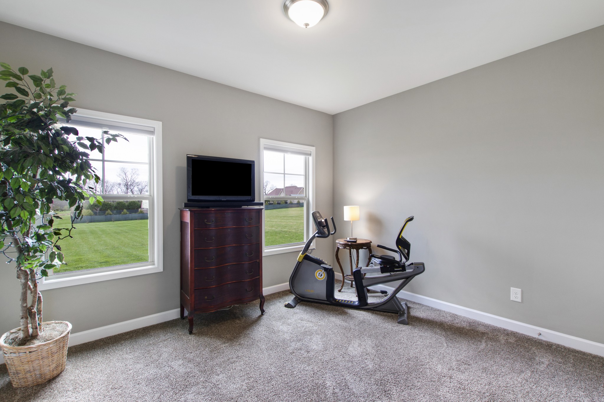 1091 Caballo Trail Gallatin, TN 37066 - Photo 18 of 30 a living room with furniture and a flat screen tv