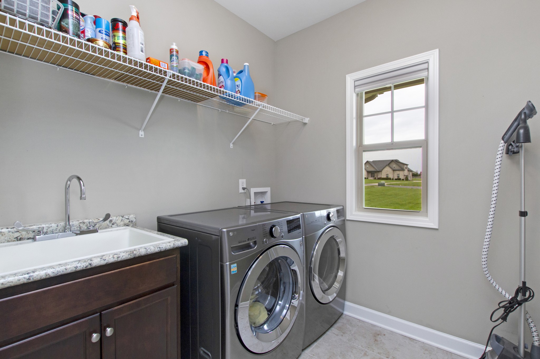 1091 Caballo Trail Gallatin, TN 37066 - Photo 24 of 30 a utility room with dryer and washer
