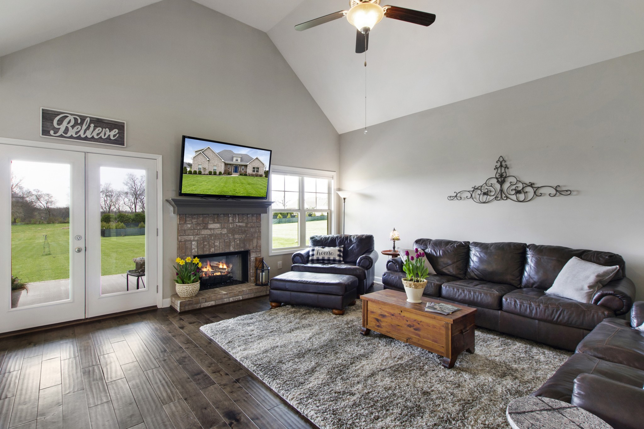 1091 Caballo Trail Gallatin, TN 37066 - Photo 4 of 30 a living room with furniture and a fireplace
