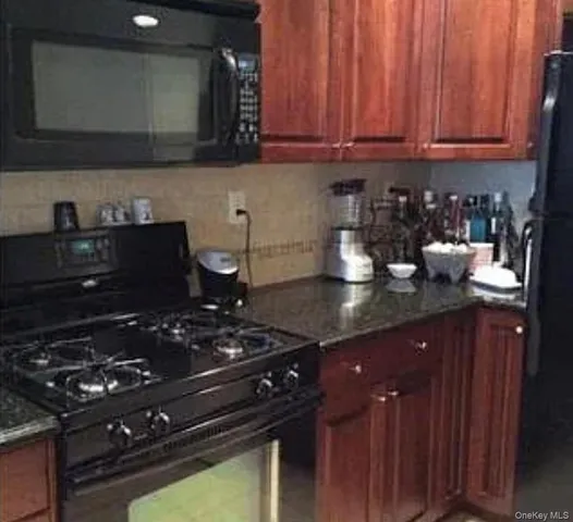 $2,900 | 3 Cross Street, Unit 304, Suffern, NY 10901