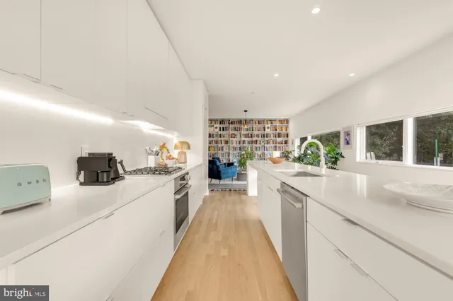 $1,199,000 | 1501 4th Street Northwest, Unit 1, Washington, DC 20001