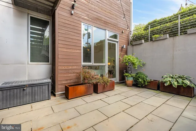 $1,199,000 | 1501 4th Street Northwest, Unit 1, Washington, DC 20001