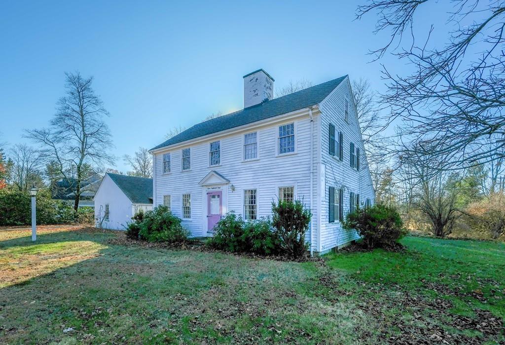 3 Applecrest Road Weston, MA 02493 - Photo 5 of 10