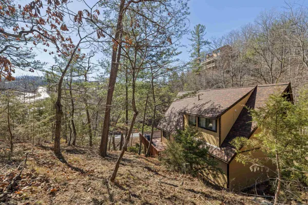 $479,900 | 673 Killmon Road, Basye, VA 22810