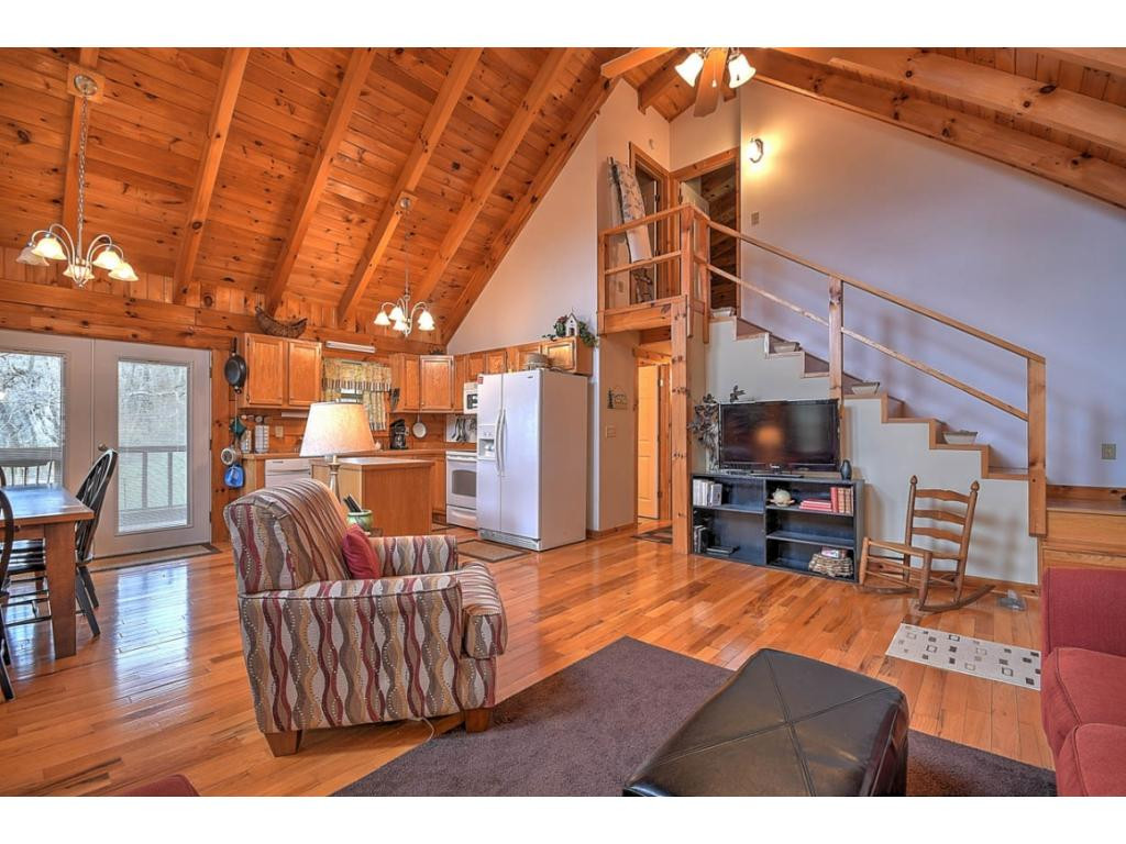 345 Rocky Branch Road Elizabethton, TN 37643 - Photo 10 of 36 Living Room View of Stairs
