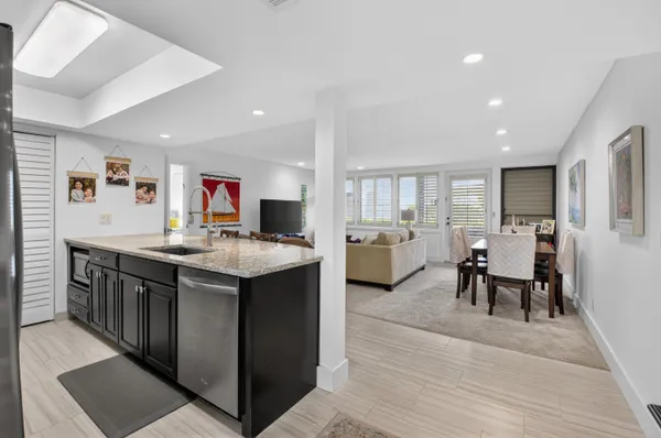 $375,000 | 19981 Boca W Drive, Unit 19981, Boca Raton, FL 33434