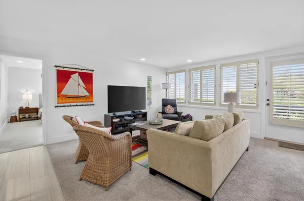 $375,000 | 19981 Boca W Drive, Unit 19981, Boca Raton, FL 33434