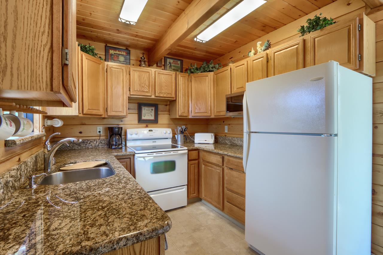 5027 Fox Creek Road Mariposa, CA 95338 - Photo 12 of 81