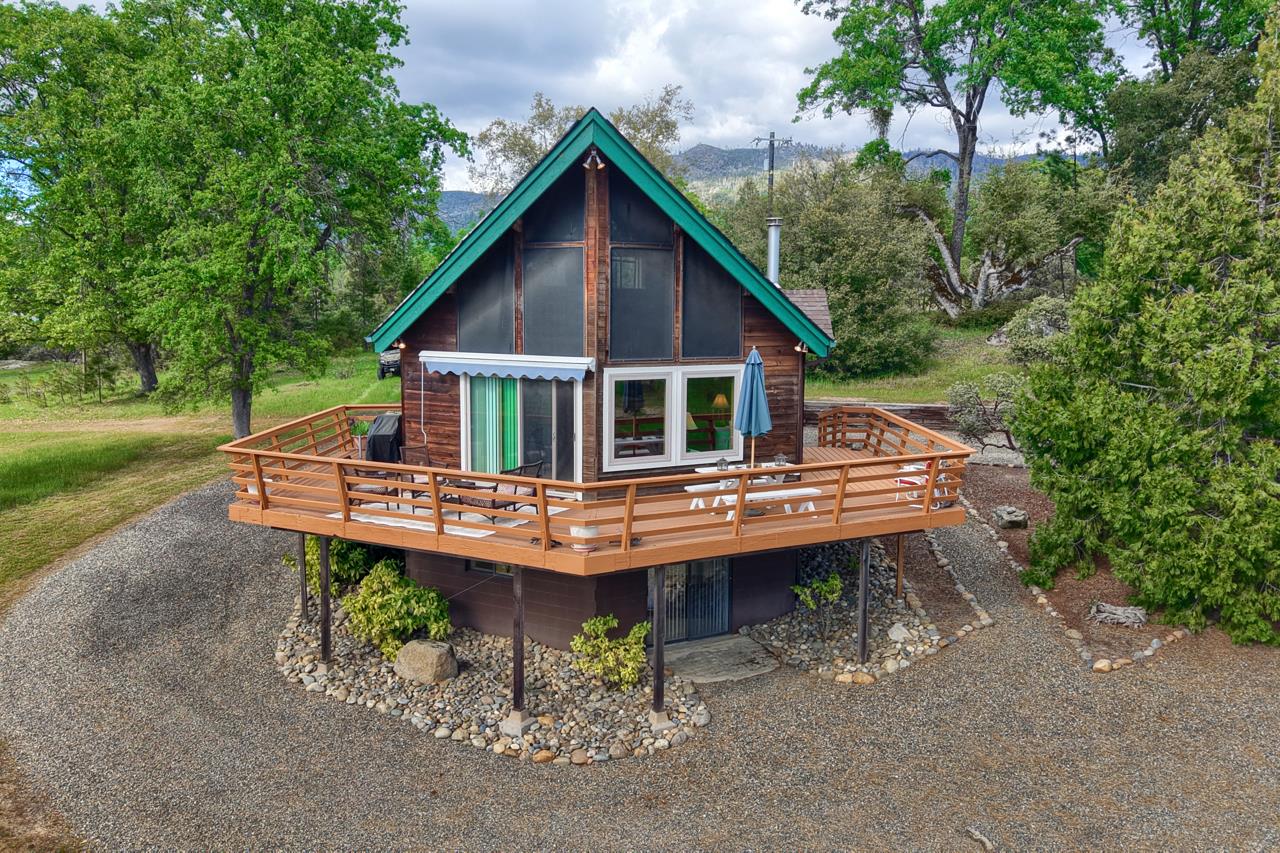 5027 Fox Creek Road Mariposa, CA 95338 - Photo 3 of 81