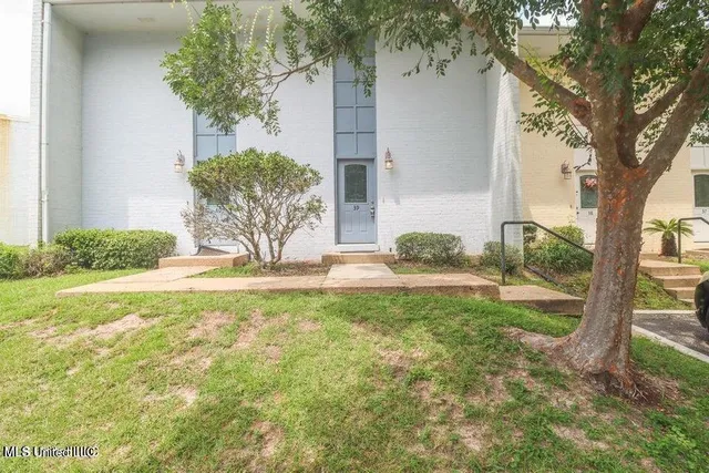 $1,150 | 3230 Cumberland Road, Unit 39, Ocean Springs, MS 39564