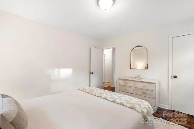 $409,900 | 2333 Birchcrest Drive, Charlotte, NC 28205