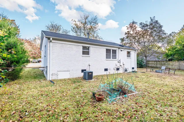 $409,900 | 2333 Birchcrest Drive, Charlotte, NC 28205