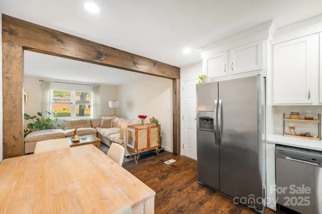 $409,900 | 2333 Birchcrest Drive, Charlotte, NC 28205