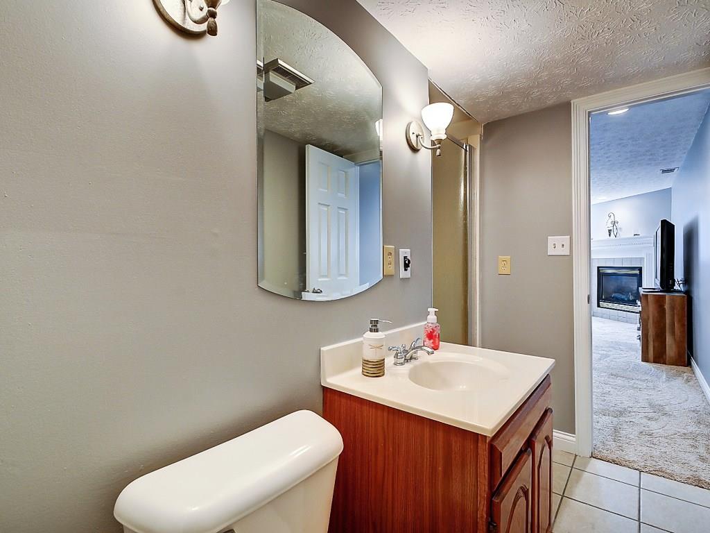 931 Apple Valley Road Greenwood, IN 46142 - Photo 20 of 24 Gallery Image 20