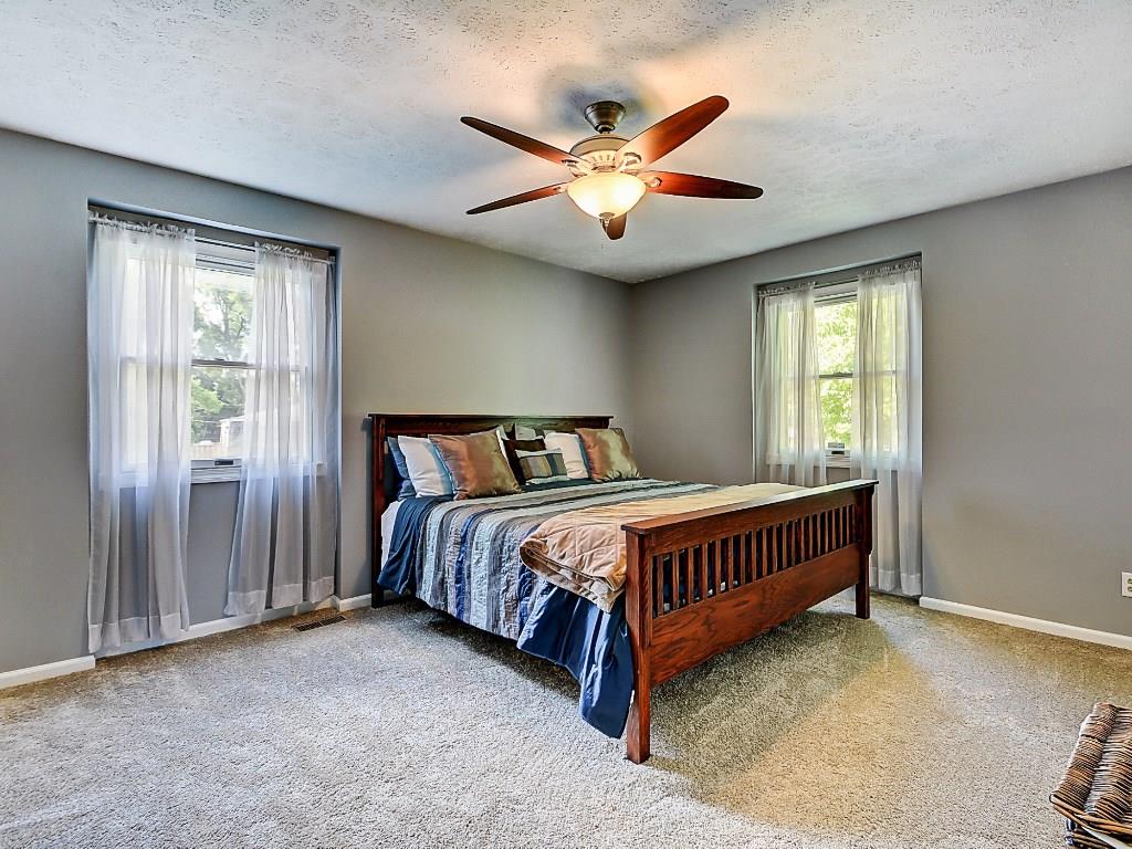 931 Apple Valley Road Greenwood, IN 46142 - Photo 3 of 24 Gallery Image 3