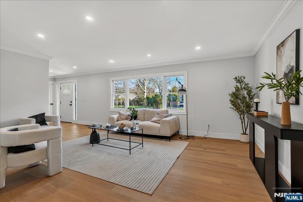 56 Manor Road Harrington Park, NJ 07640 - Photo 12 of 46