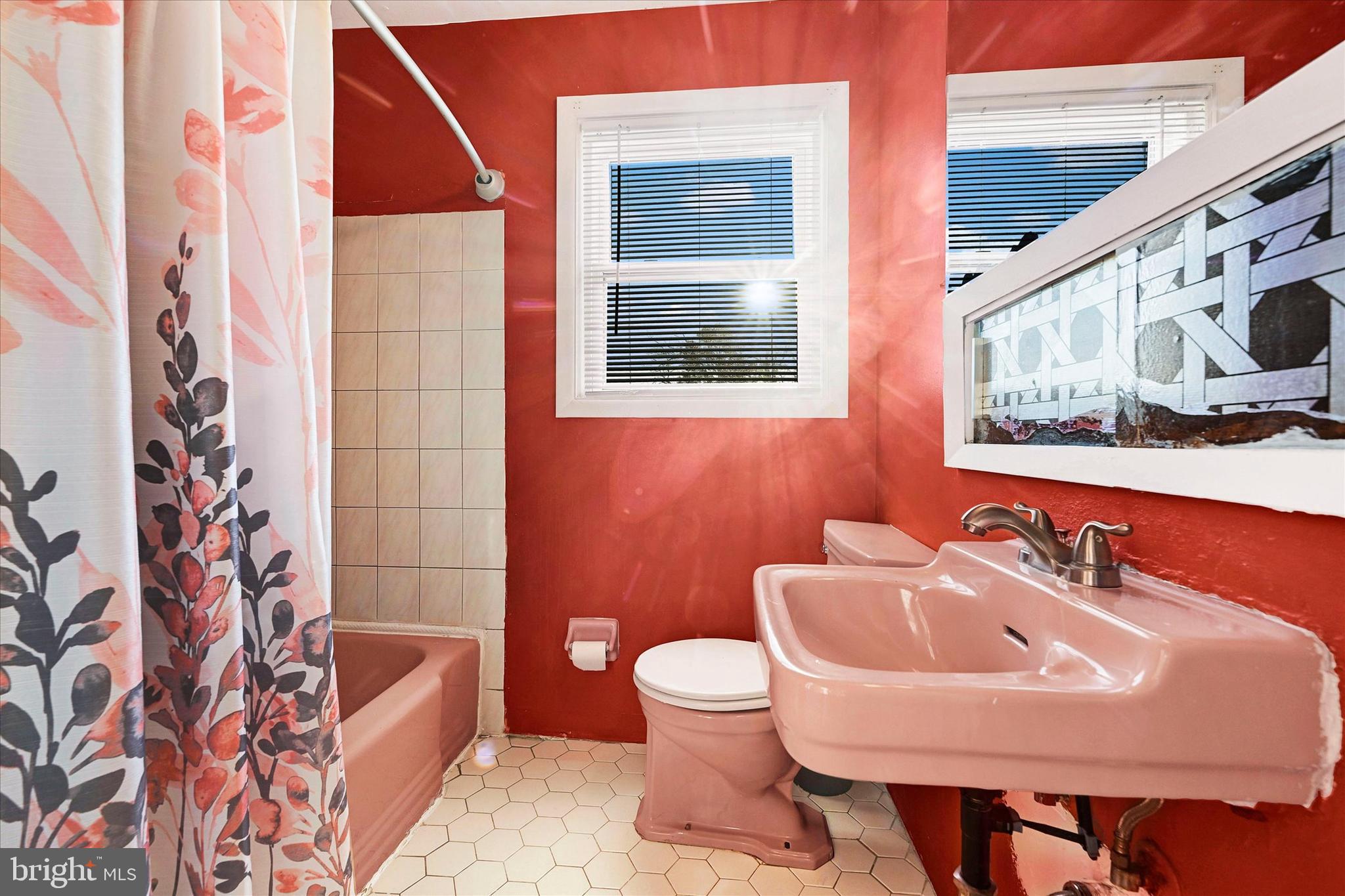 4252 Labyrinth Road Baltimore, MD 21215 - Photo 14 of 18