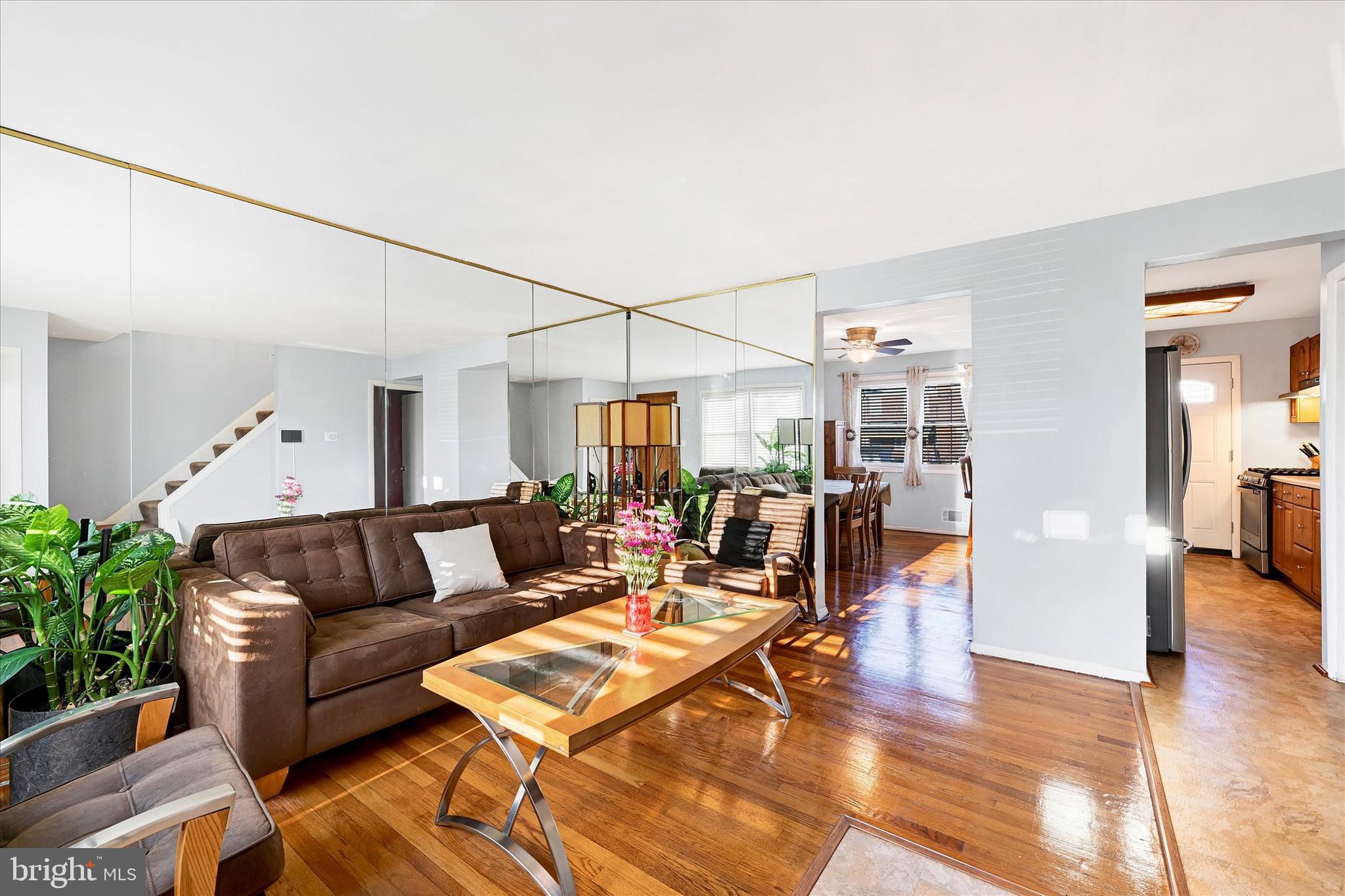 4252 Labyrinth Road Baltimore, MD 21215 - Photo 3 of 18