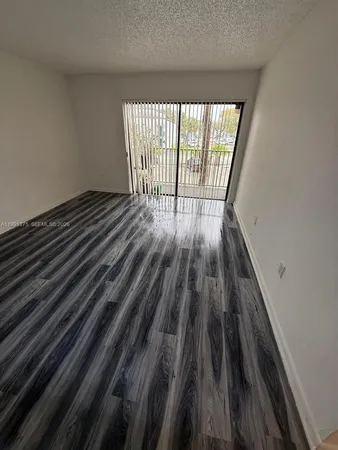 $2,100 | 7210 Northwest 179th Street, Unit 203, Hialeah, FL 33015