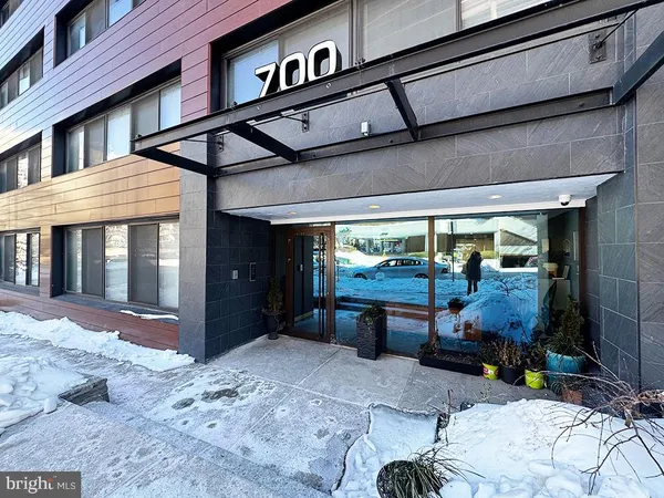 $325,000 | 700 Roeder Road, Unit 103, Silver Spring, MD 20910