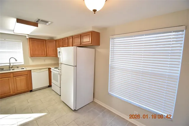 $2,045 | 17707 Sunrise Drive, Lutz, FL 33549