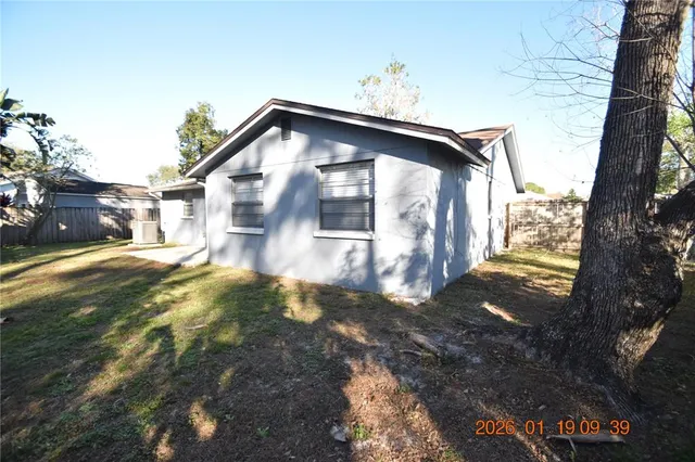 $2,045 | 17707 Sunrise Drive, Lutz, FL 33549