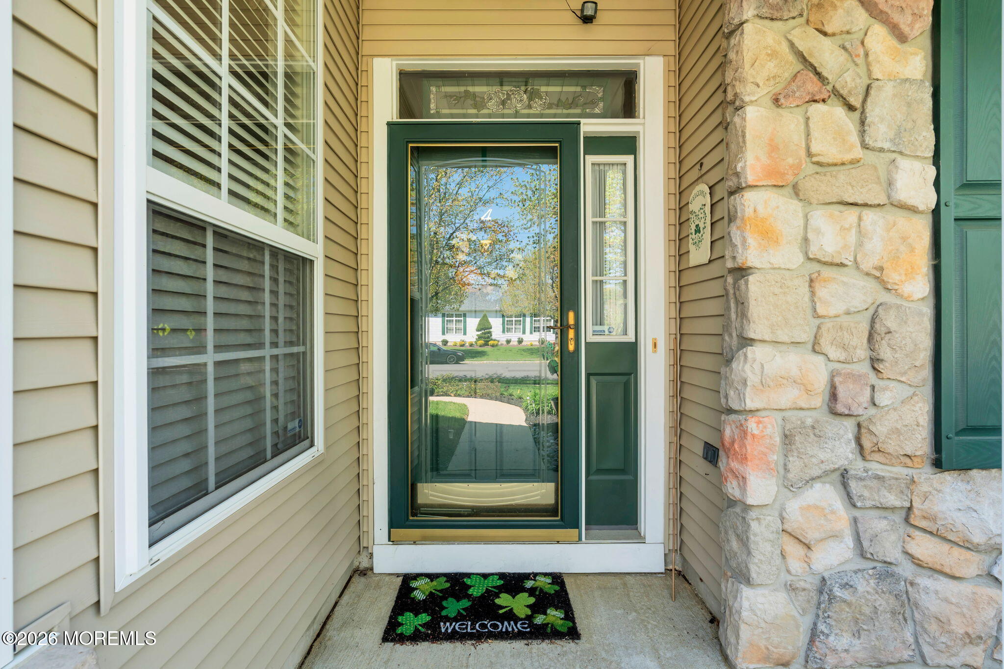 4 Chamber Lane Columbus, NJ 08022 - Photo 12 of 66 Front Porch