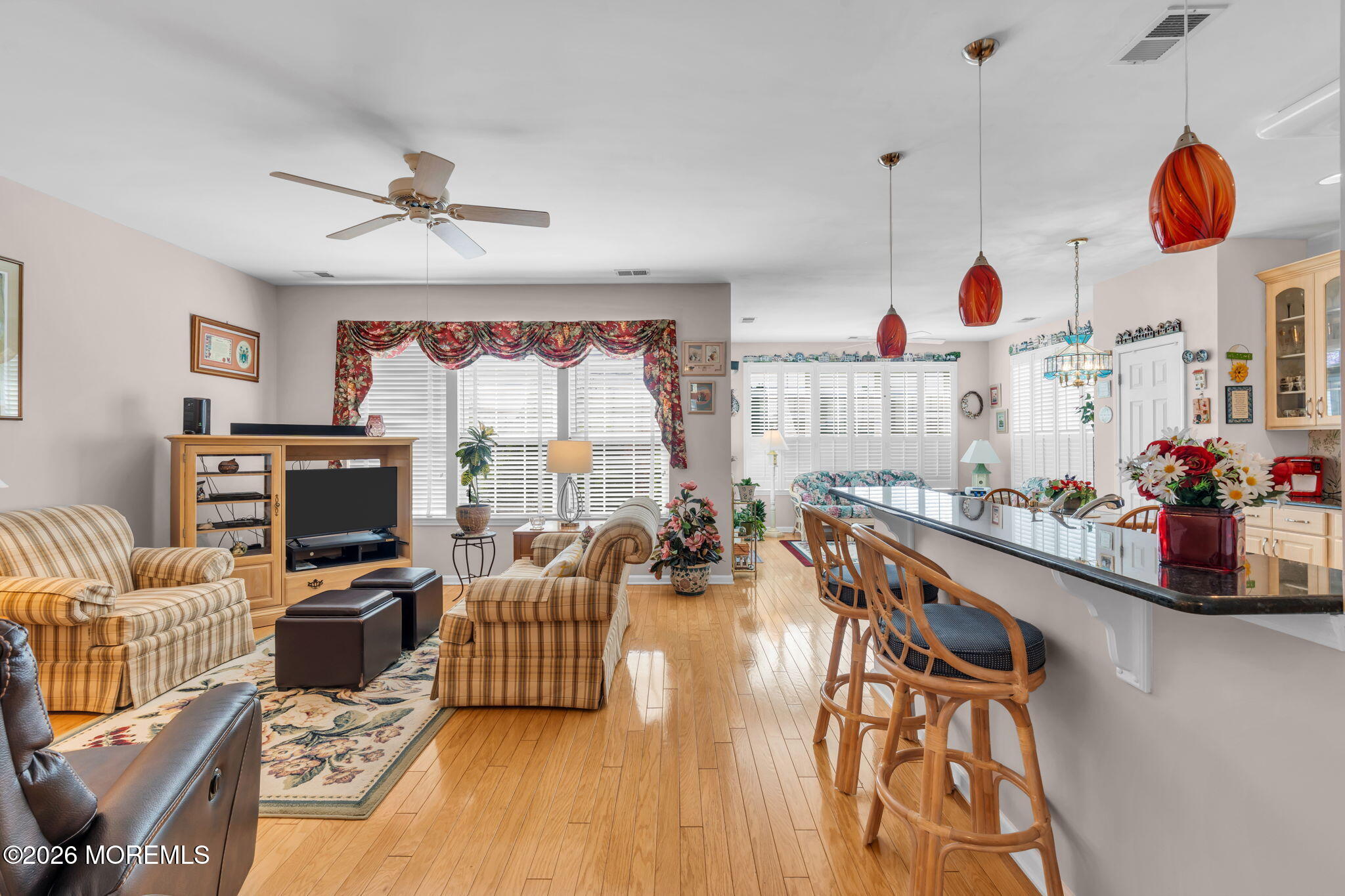 4 Chamber Lane Columbus, NJ 08022 - Photo 24 of 66 Family Room