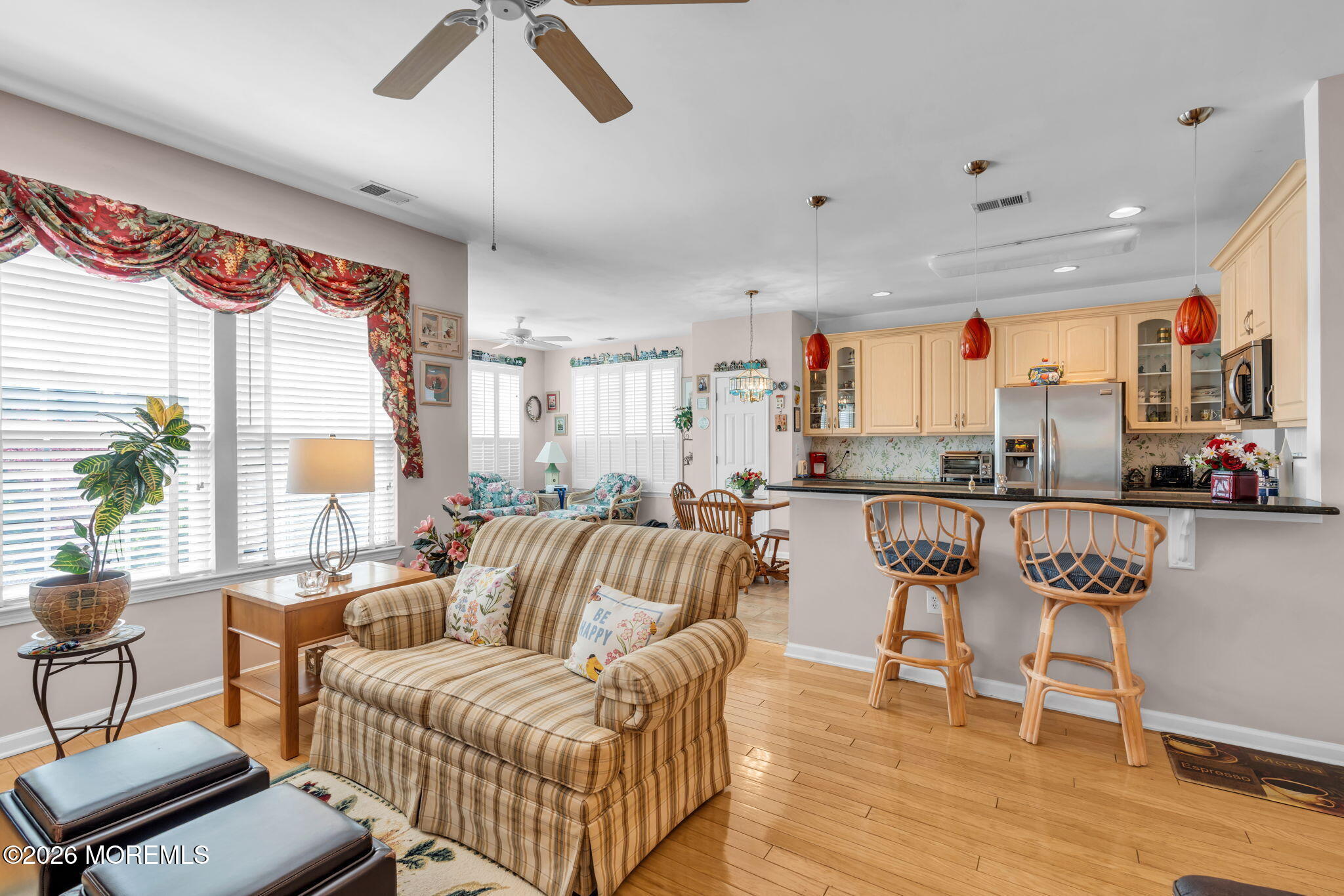 4 Chamber Lane Columbus, NJ 08022 - Photo 26 of 66 Family Room