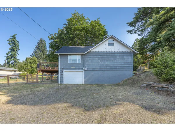 $400,000 | 4925 Northeast 49th Street, Neotsu, OR 97364