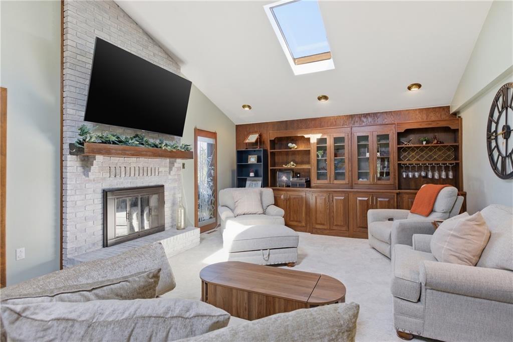 2443 Saunders Station Road Monroeville, PA 15146 - Photo 13 of 31