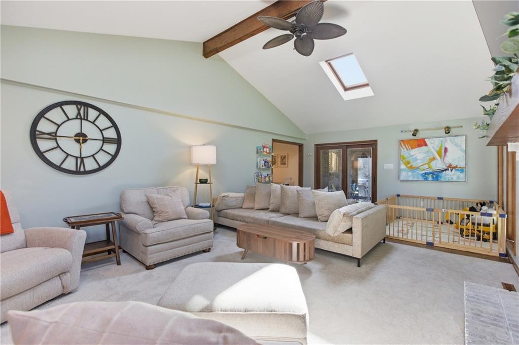 2443 Saunders Station Road Monroeville, PA 15146 - Photo 14 of 31