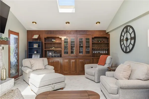 $379,000 | 2443 Saunders Station Road, Monroeville, PA 15146